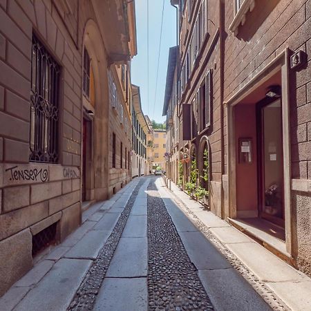 Disciplini Duplex Apartment Milan Exterior photo